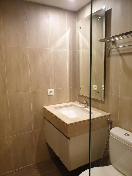 Cozy Room In Orange County Suite-Apartment In Lippo-Cikarang Cbd Zewnętrze zdjęcie